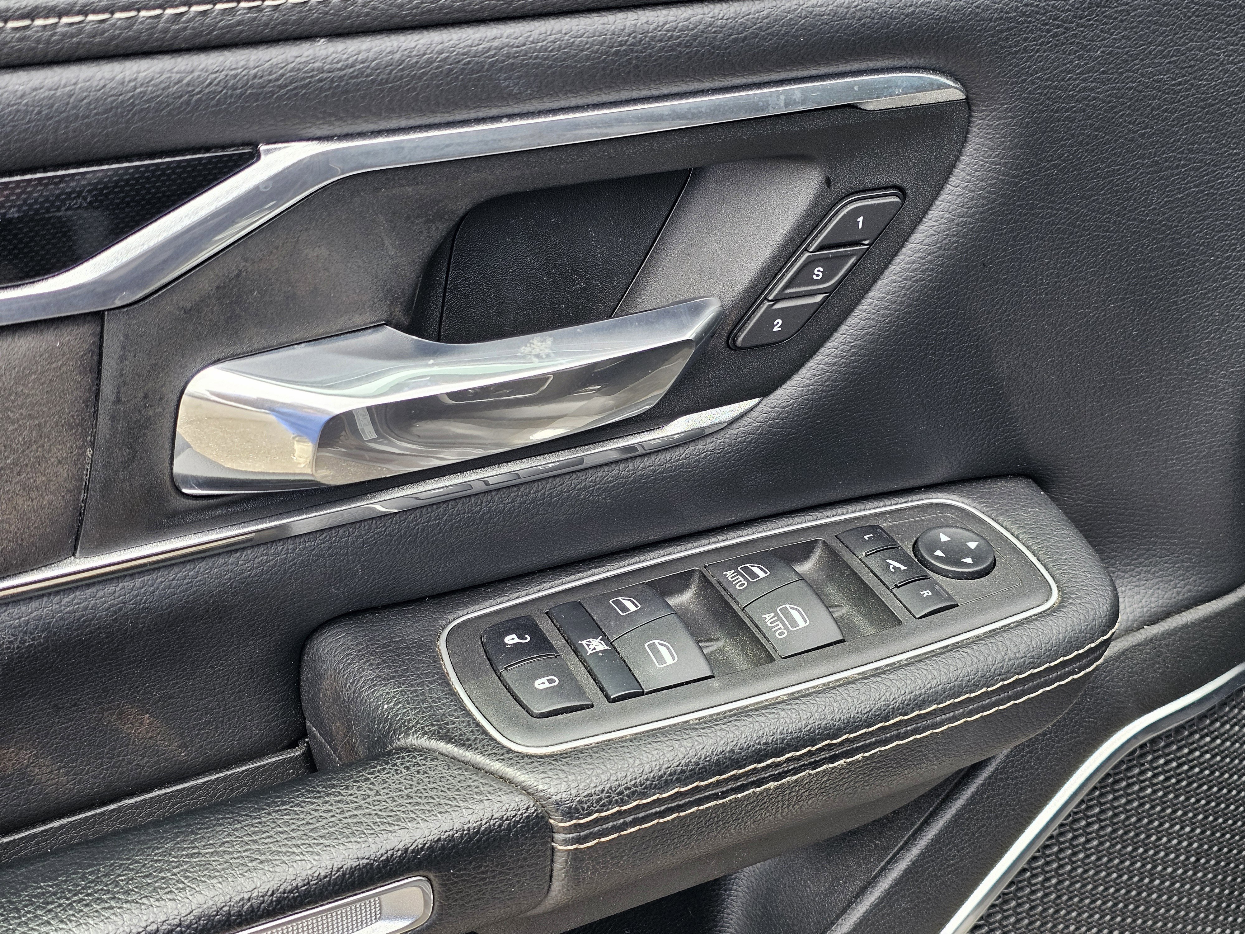 2022 RAM Ram 1500 Pickup Laramie - Photo 16