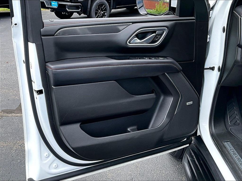Used 2021 White Chevrolet RST image 9