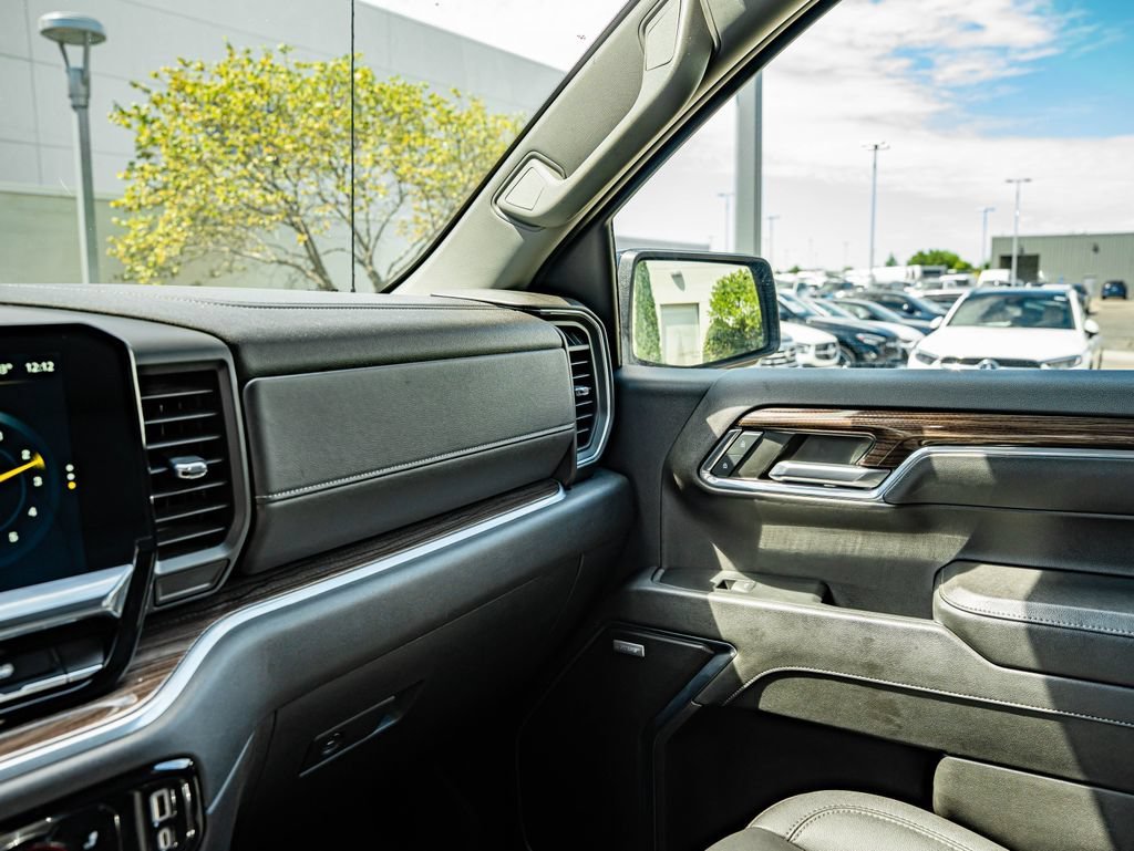 Used 2024 Dark Gray Chevrolet RST image 31