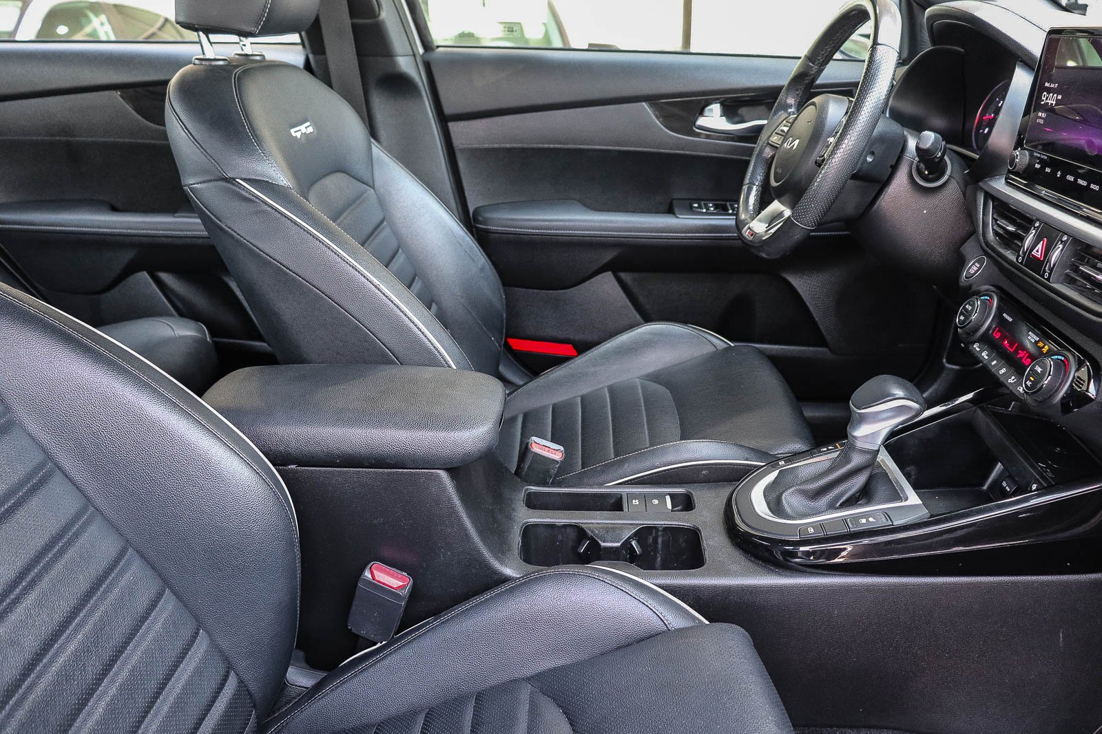 Used 2023 Steel Gray Kia GT-Line image 19