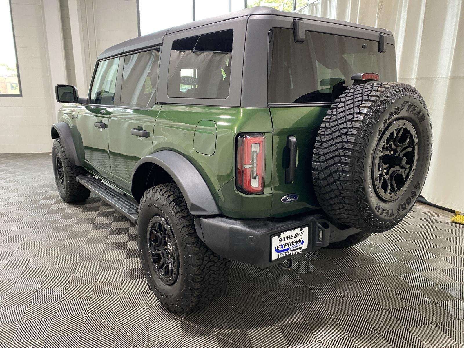 Used 2022 Eruption Green Ford Wildtrak Advanced image 7