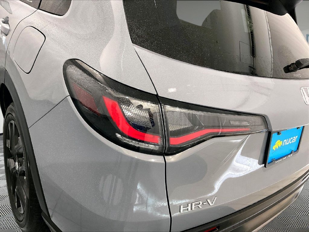 Used 2025 Gray Honda Sport image 33