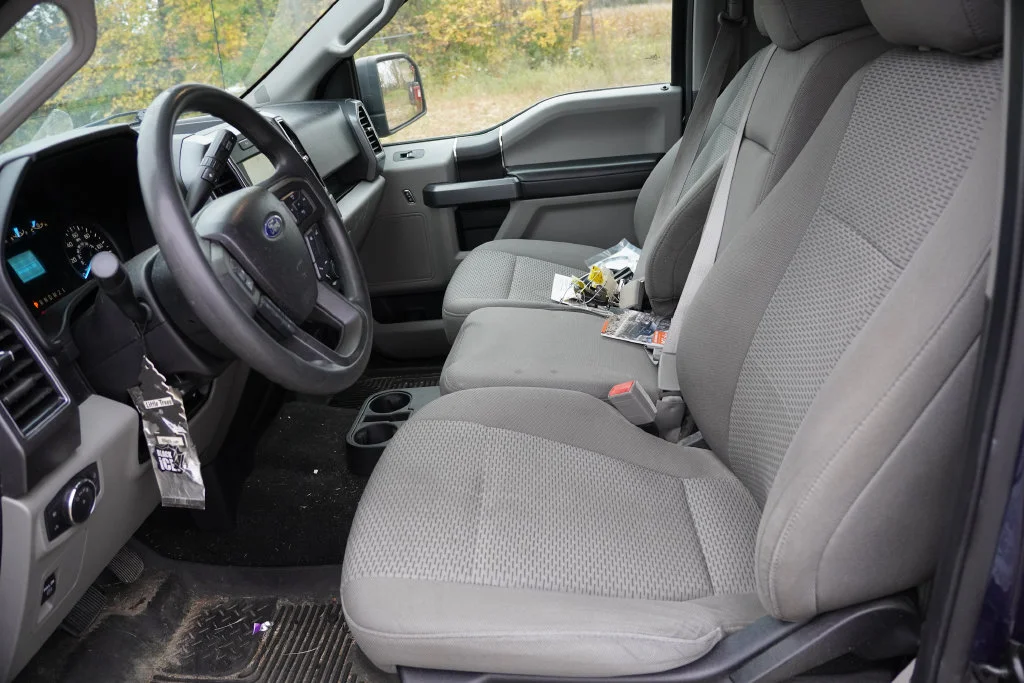 Used 2018 Blue Ford XLT image 4