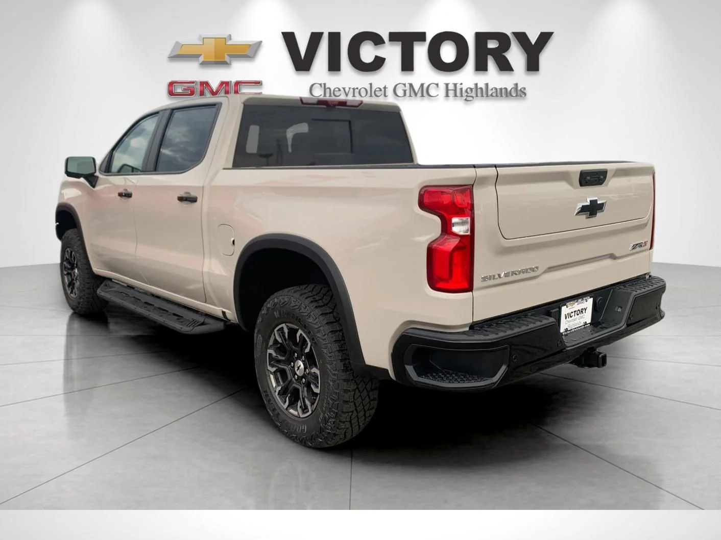 New 2026 White Sands Chevrolet ZR2 image 5