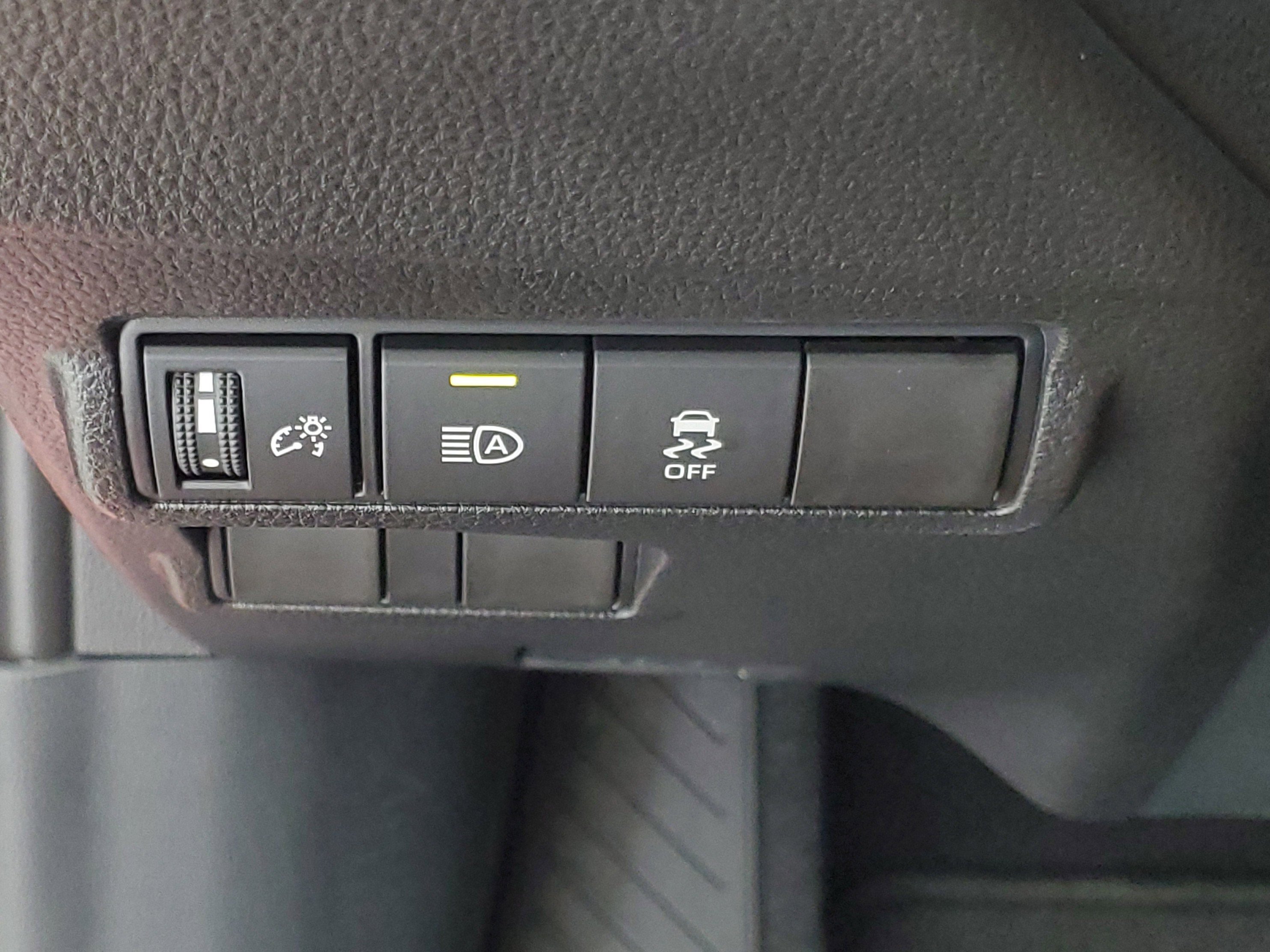New 2026 Celestite Toyota  LE image 29