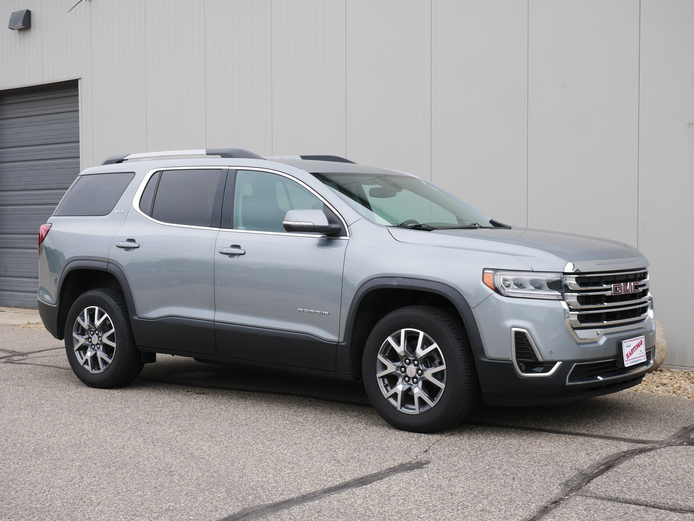Certified Used 2023 Sterling Metallic GMC SLT image 7