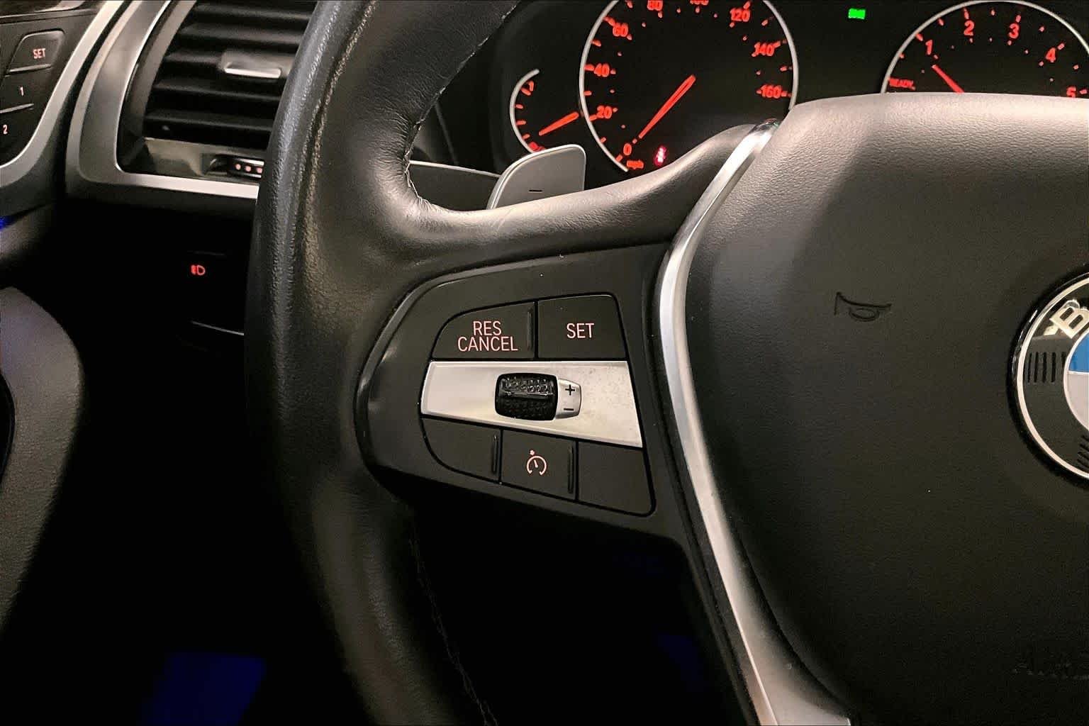 Used 2020 Jet Black BMW xDrive30i image 23