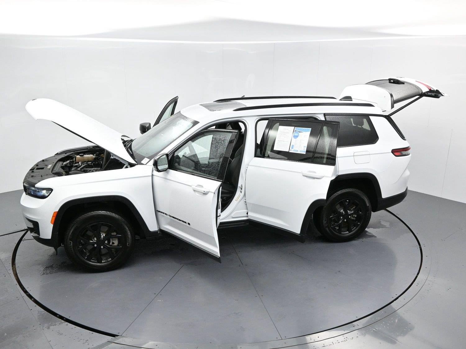 Used 2024 Bright White Clearcoat Jeep Altitude X image 45