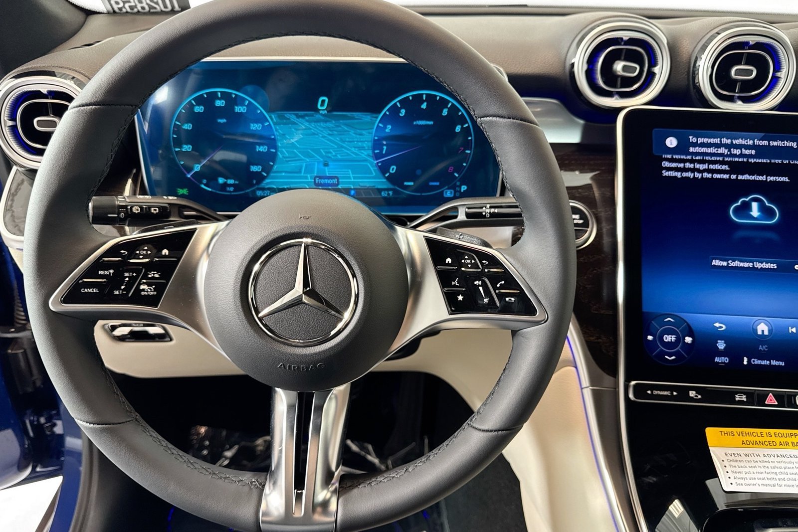 New 2026 Starling Blue Metallic Mercedes-Benz GLC 300 image 11