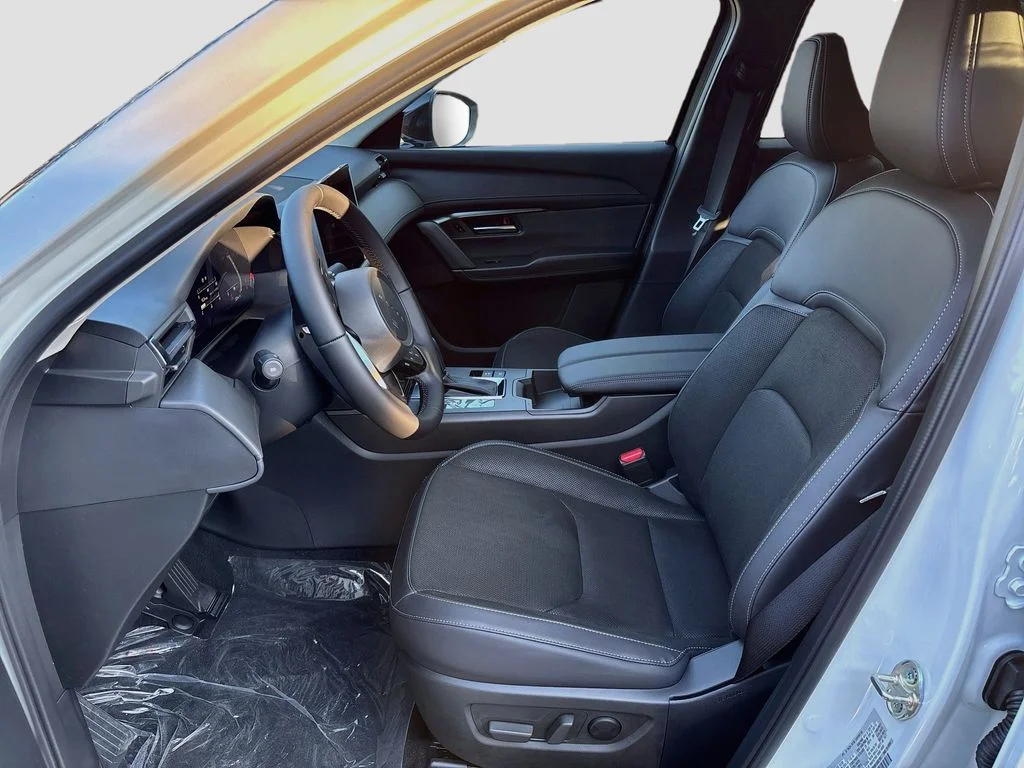 New 2026 Rhodium White Metallic Mazda 2.5 S Preferred AWD image 21