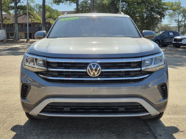 Used 2021 Volkswagen Atlas SE w/Tech with VIN 1V2JR2CA4MC579703 for sale in Ridgeland, MS