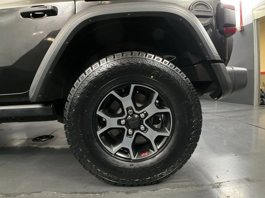 Used 2019 Black Clearcoat Jeep Unlimited Rubicon image 25