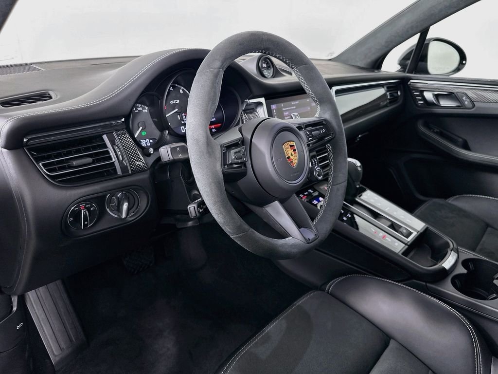Pre-Owned 2026 Porsche Macan GTS, photo 9