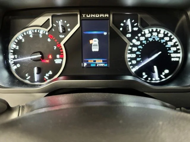 Used 2025 White Toyota SR image 14