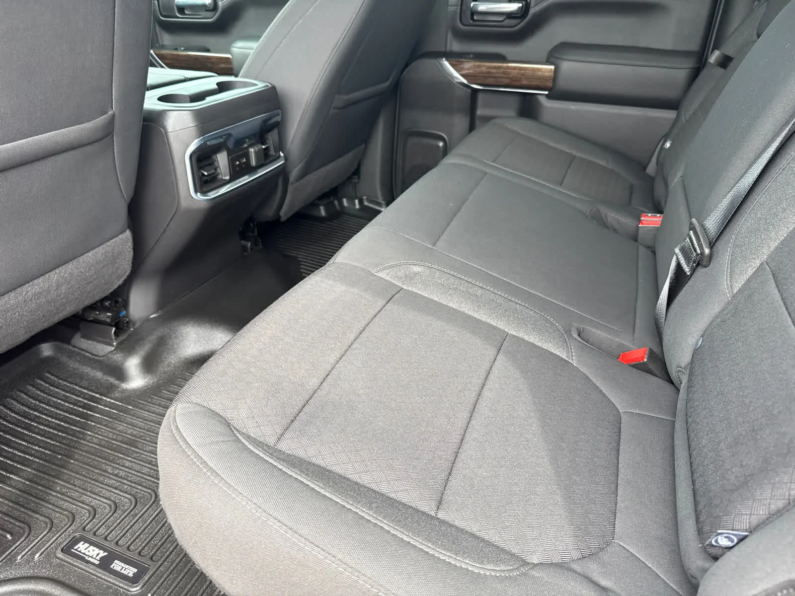 Used 2022 Cardinal Red GMC Elevation image 25