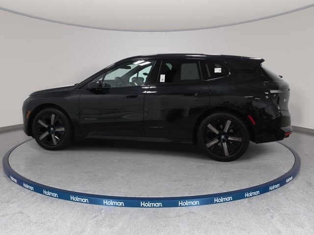 Used 2024 Black Sapphire Metallic BMW xDrive50 image 9