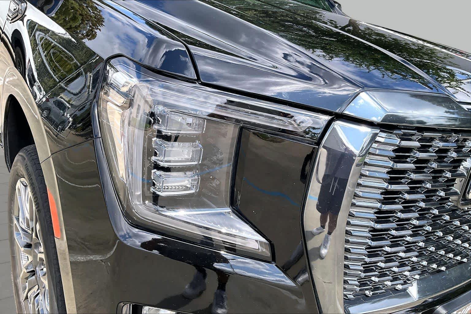 Used 2024 Onyx Black GMC Denali Ultimate image 26