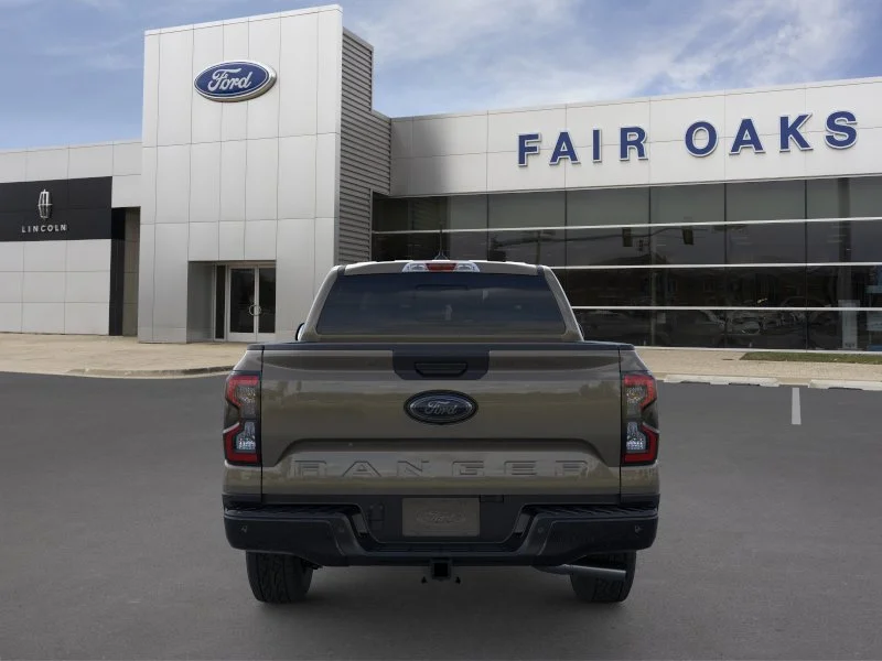 New 2026 Marsh Gray Ford XLT image 5
