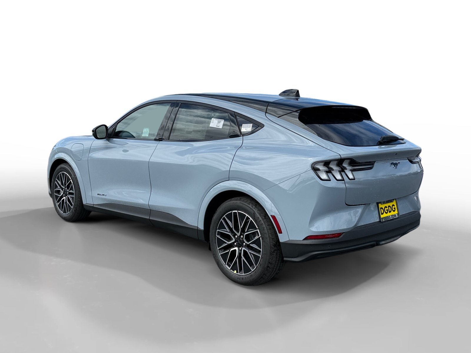 New 2026 Glacier Gray Metallic Tri-coat Ford Premium image 3