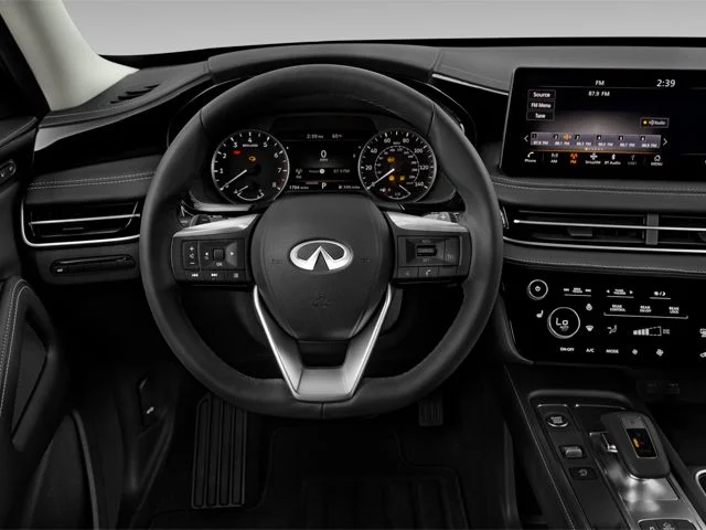Used 2024 Gray INFINITI LUXE image 8