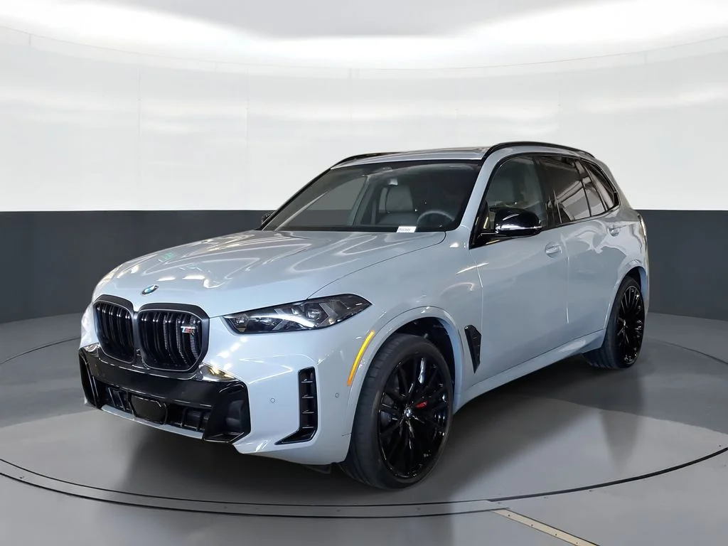 2026 BMW X5 M60i's photo