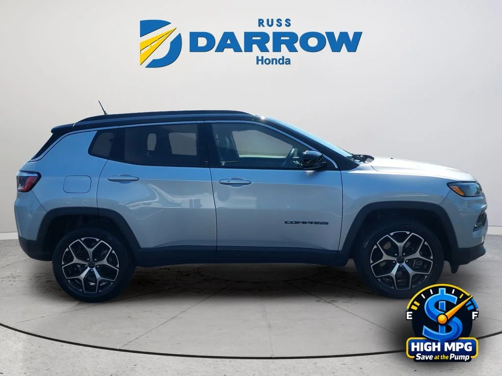 Used 2025 Silver Jeep Limited image 6
