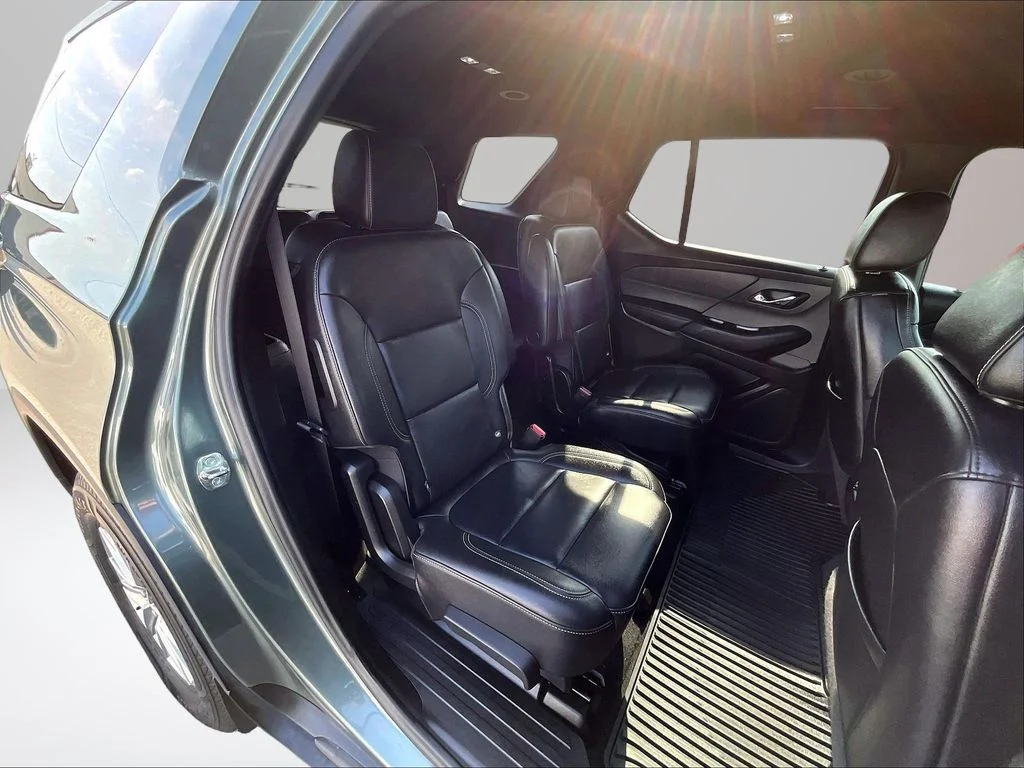 Used 2022 Green Chevrolet LT Leather image 28