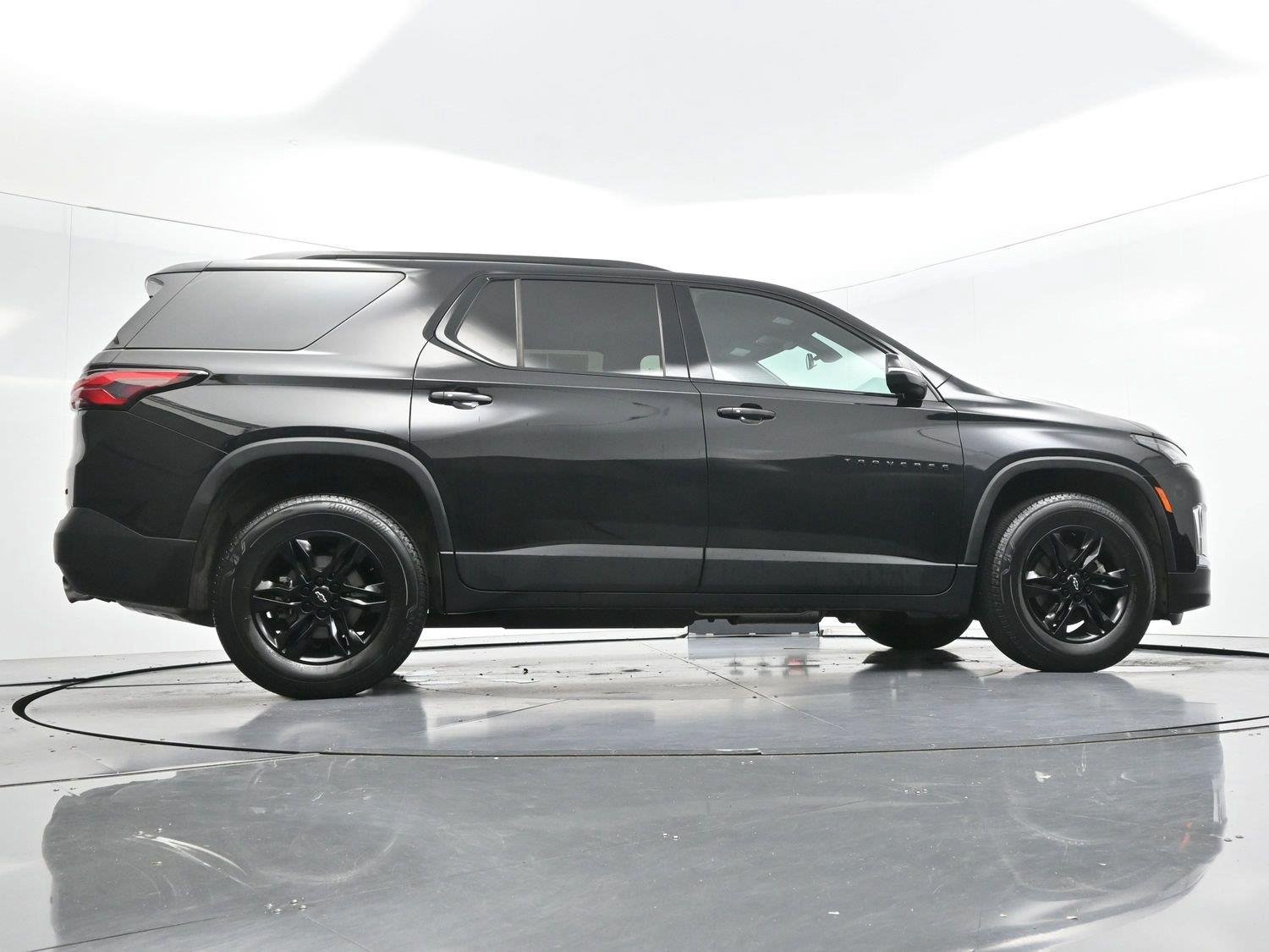 Used 2023 Mosaic Black Metallic Chevrolet LT Cloth image 51