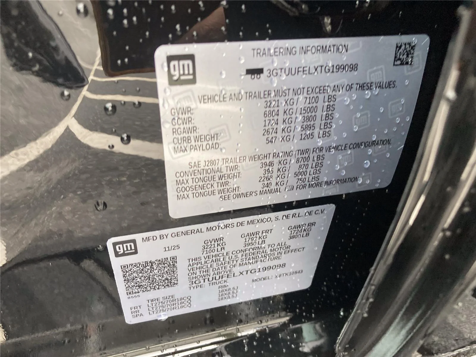 New 2026 Onyx Black GMC AT4X image 36