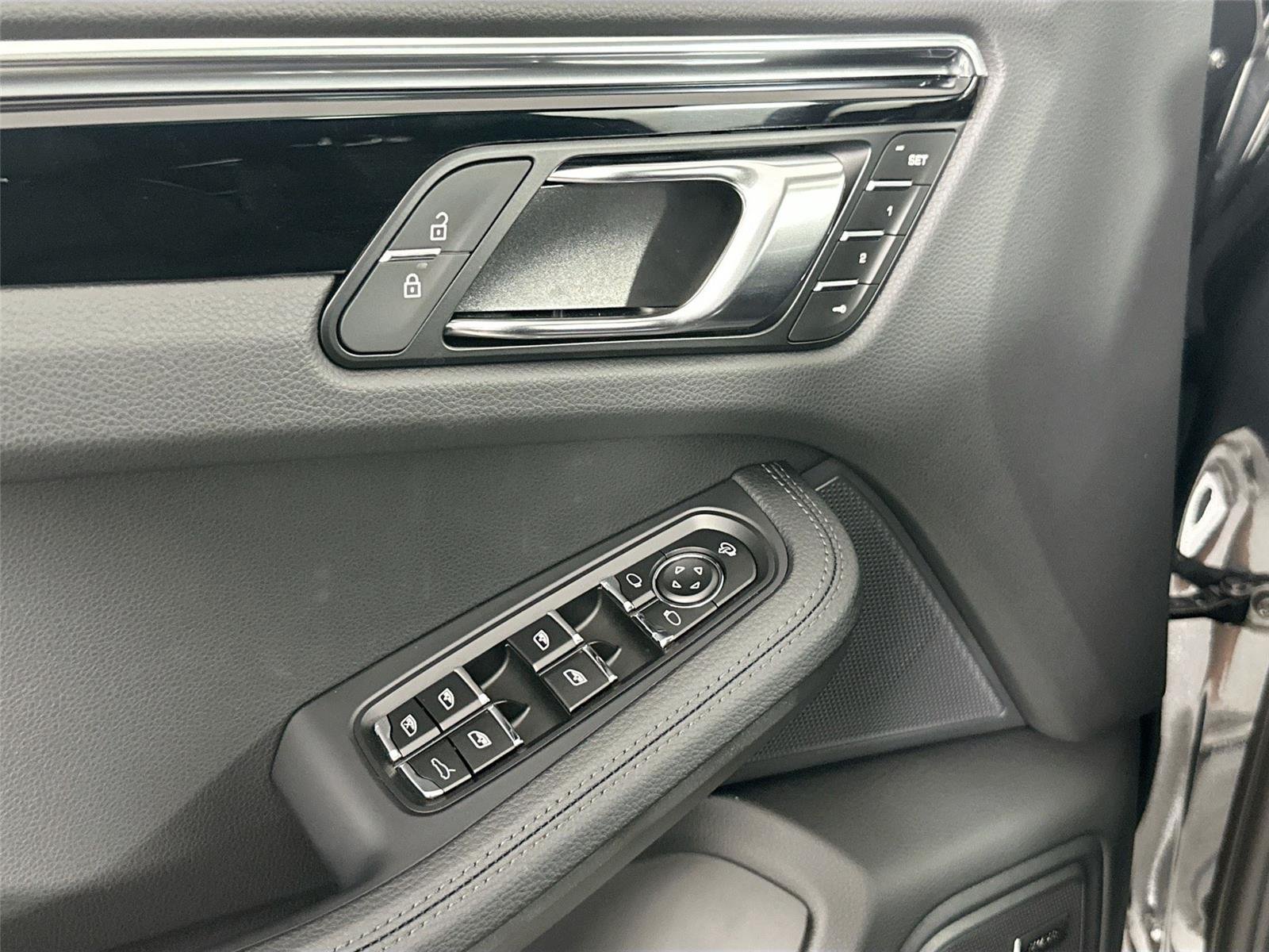 Used 2026 Volcano Grey Metallic Porsche  image 31