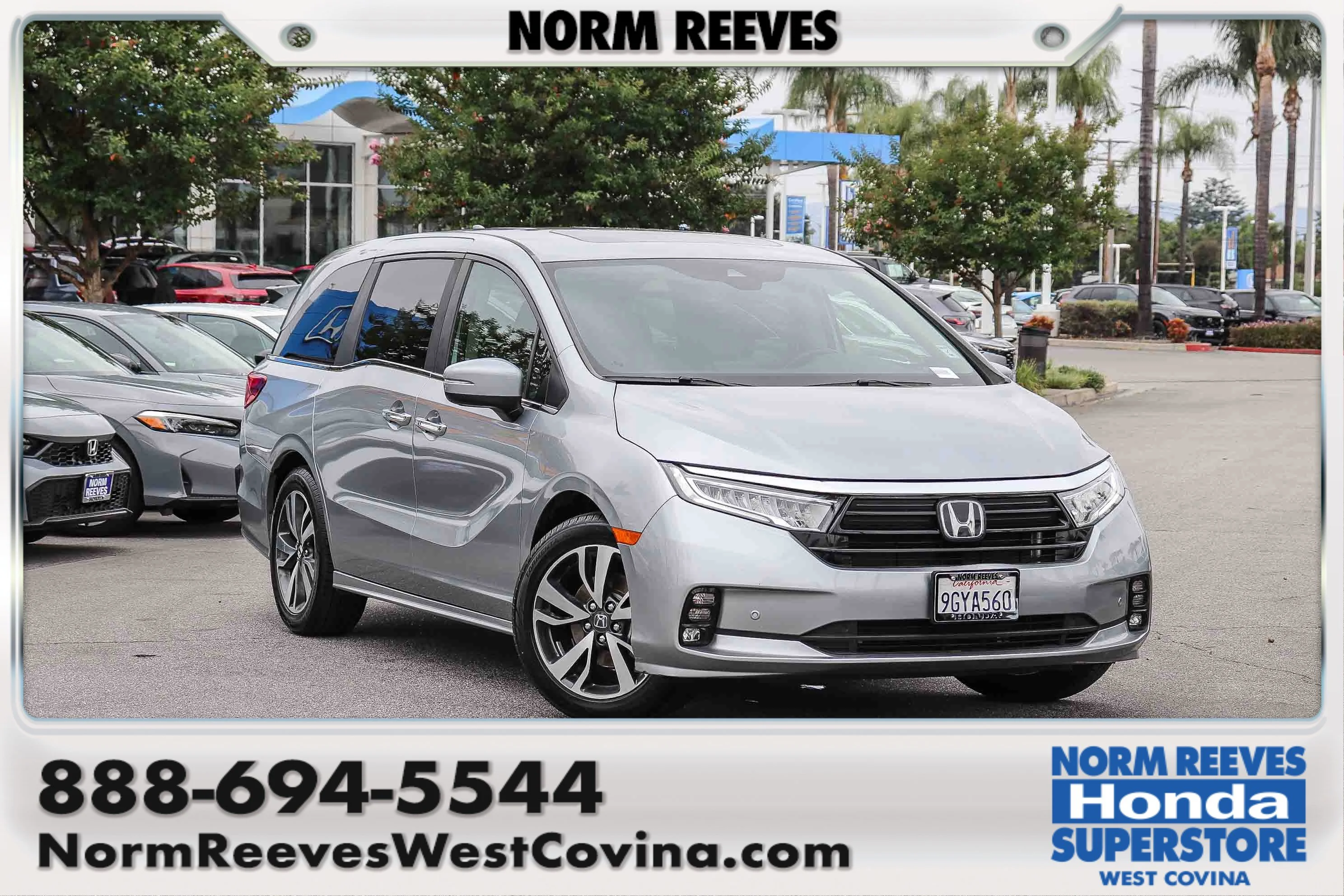 2023 Honda Odyssey Touring's photo