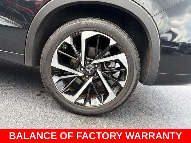 Used 2024  Mitsubishi SEL Platinum Edition image 10