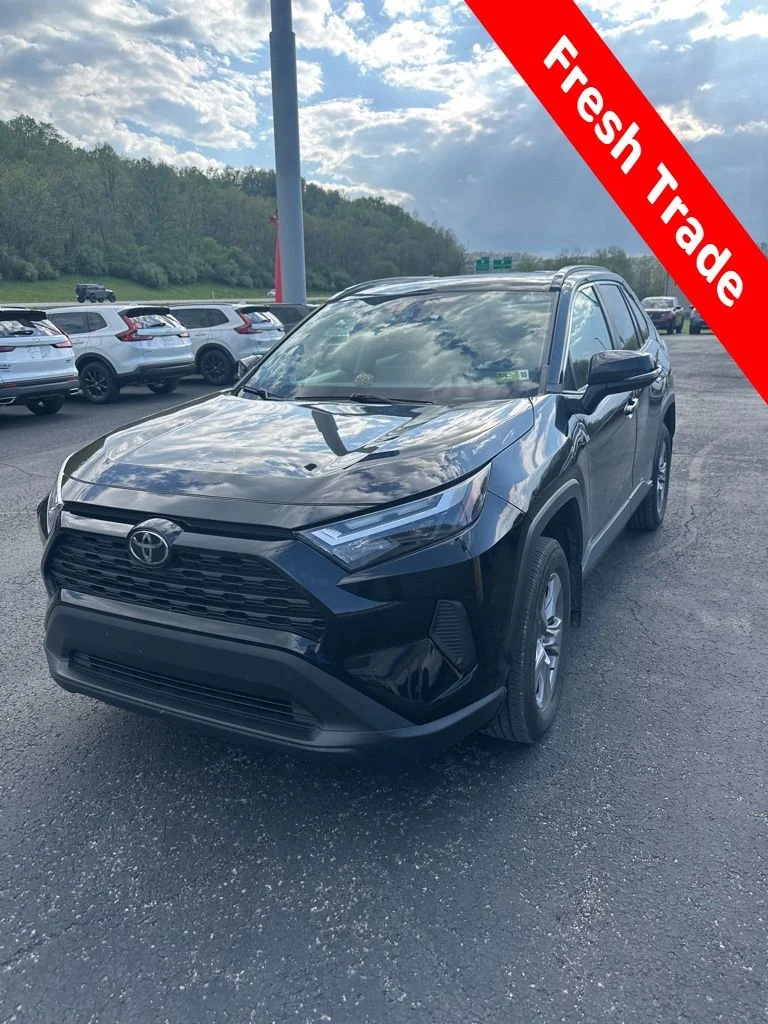 Used 2022 Black Toyota XLE image 1