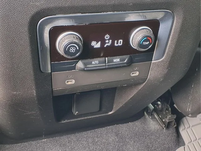 2021 Chevrolet Tahoe Z71 - Photo 27