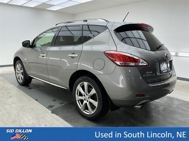 Used 2012 Platinum Graphite Metallic Nissan LE image 6