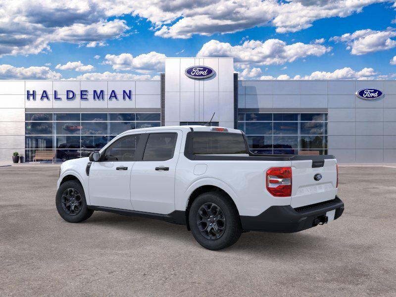 New 2026 Oxford White Ford XLT image 4