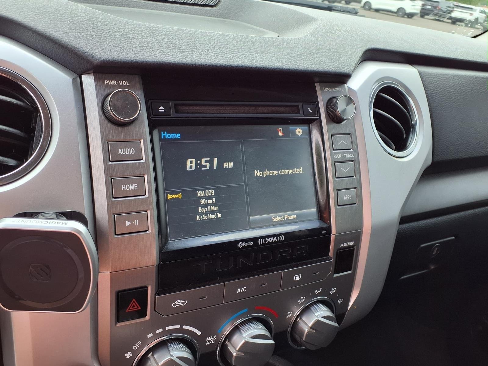 Used 2017 Magnetic Gray Metallic Toyota SR5 image 24
