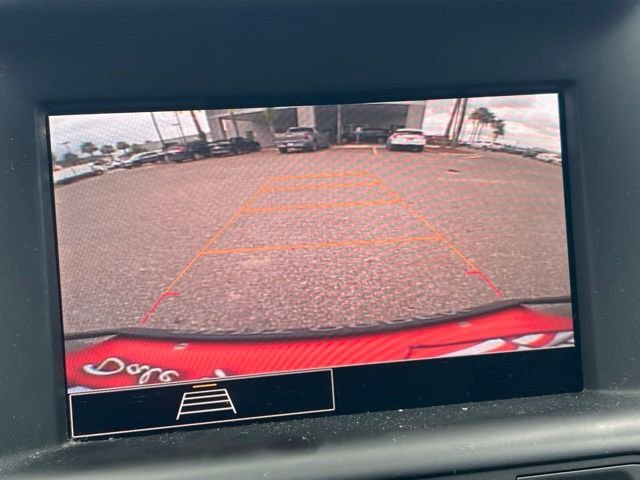 Used 2024 Sterling Metallic GMC SLE image 9