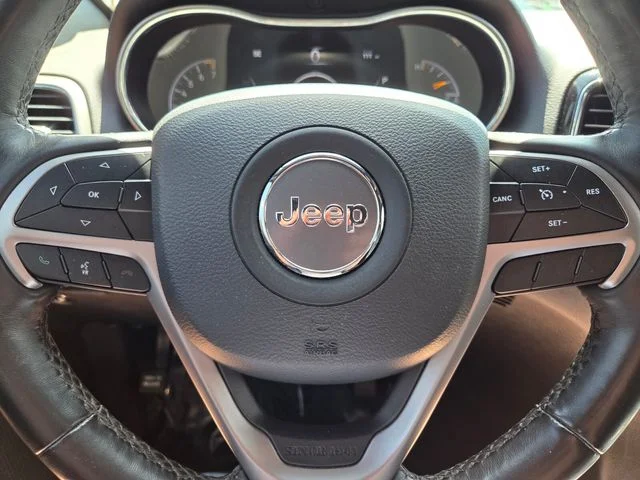 Used 2019 Black Jeep Limited image 35