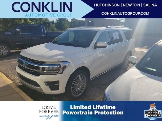 Used 2022 White Ford Limited image 1