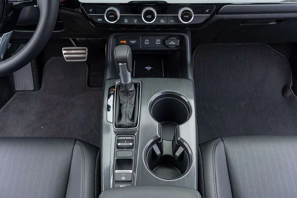 New 2026 Platinum White Pearl Honda Sport Touring image 21