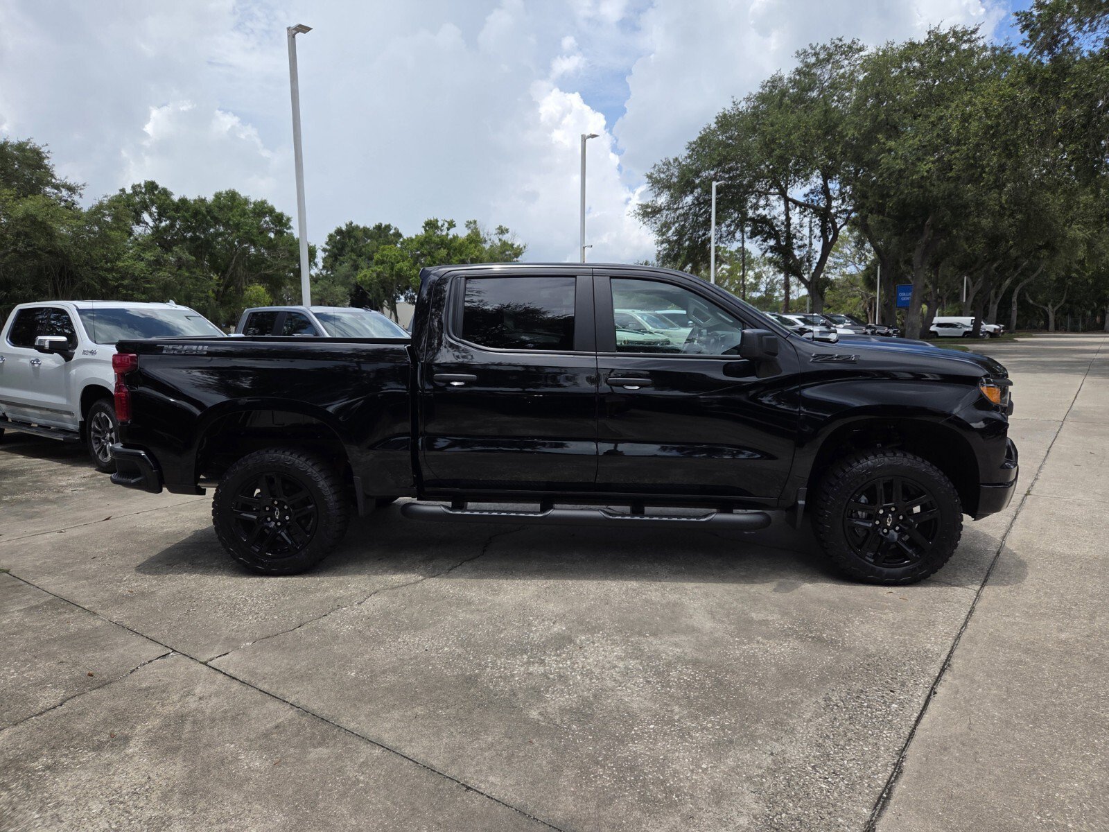 2026 Chevrolet Silverado 1500 Custom Trail Boss - Photo 8