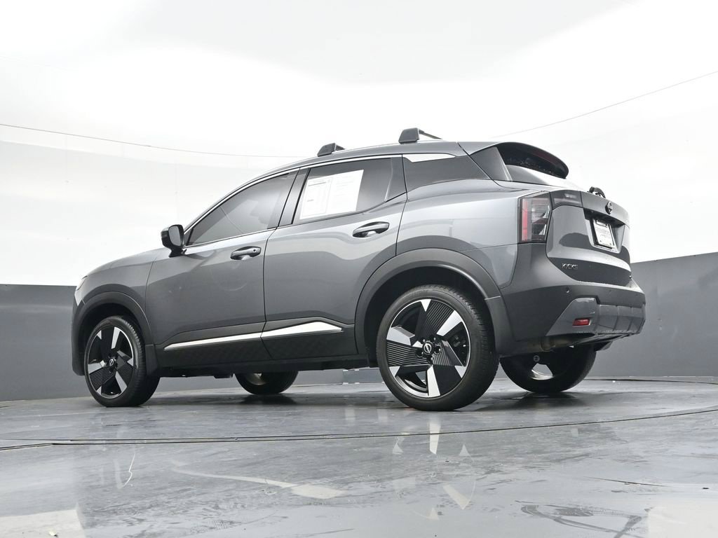Used 2025 Gray Nissan SR image 27