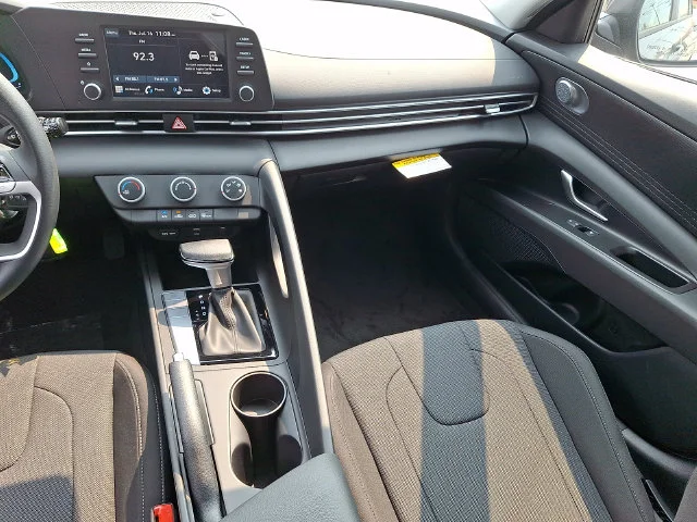 New 2026 Gray Hyundai SE image 11