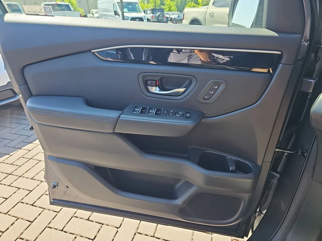 Used 2023  Honda Touring image 27