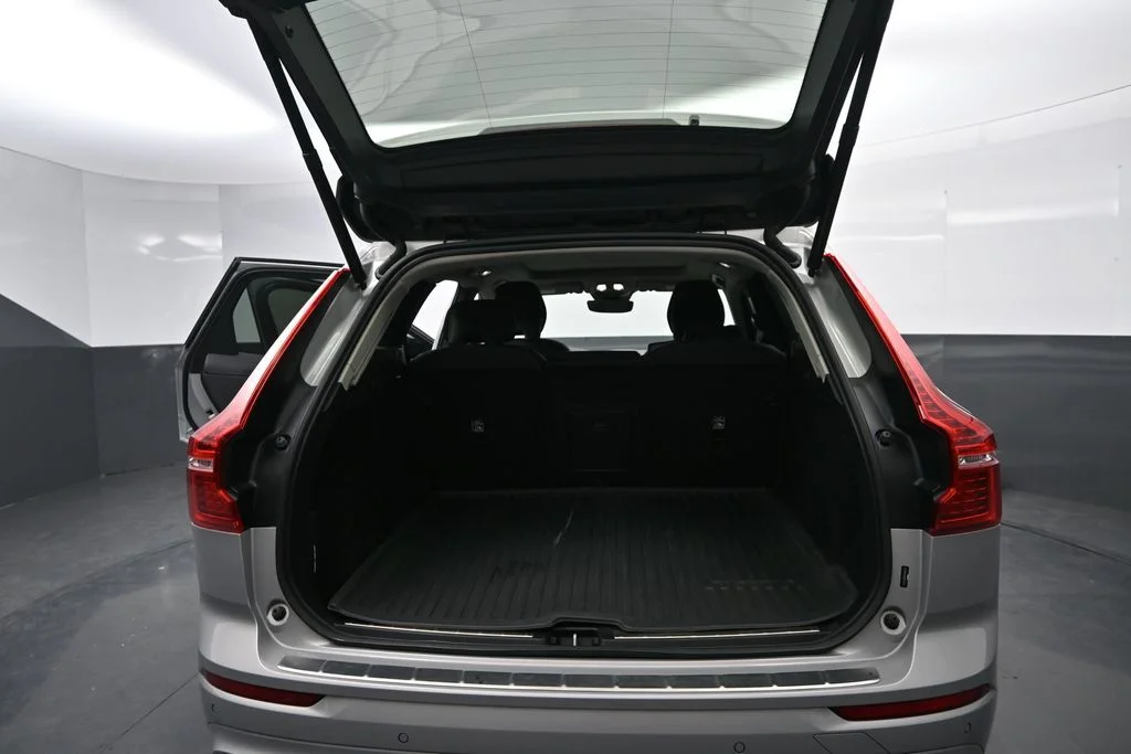 Certified Used 2023 Silver Dawn Volvo Plus image 14