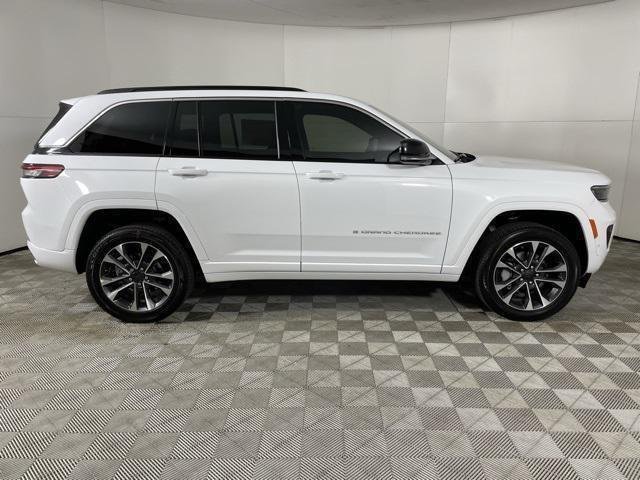 2025 Jeep Grand Cherokee Overland - Photo 21