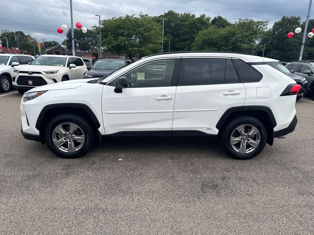 Used 2025 White Toyota LE image 4