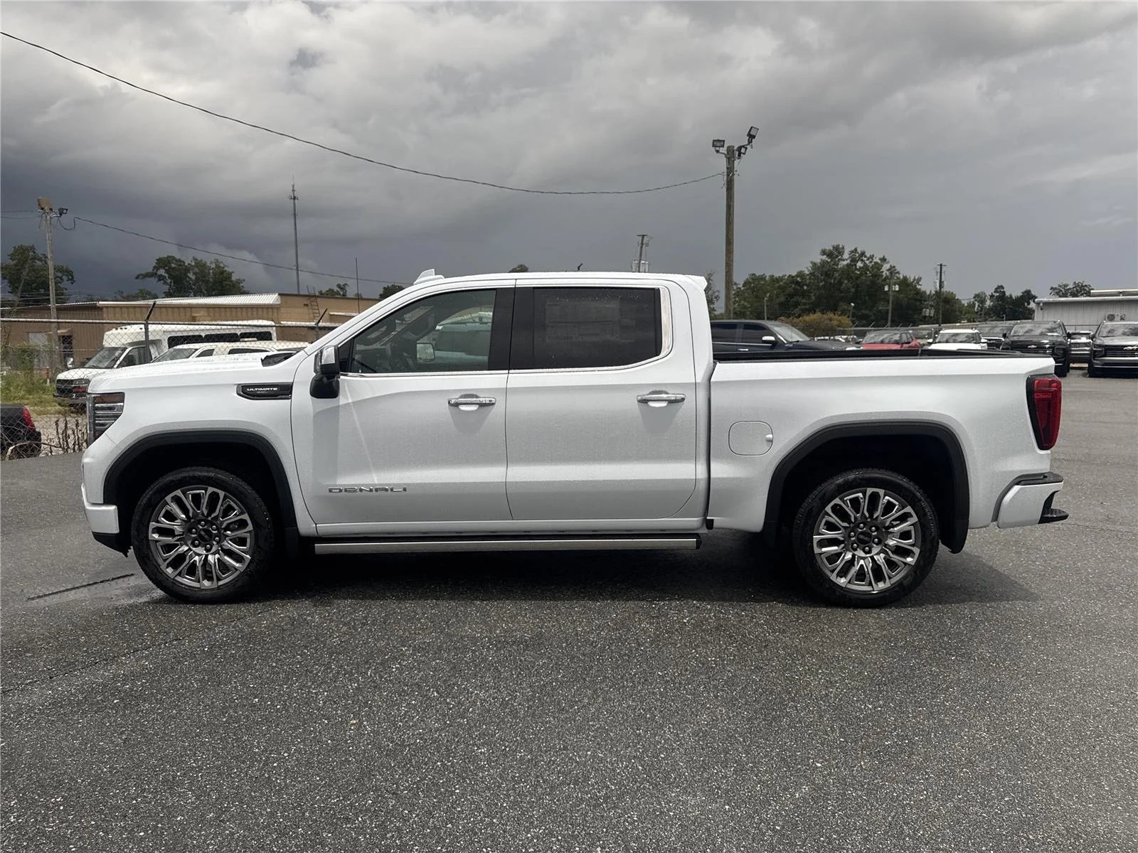 New 2026 Glacier White Tricoat GMC Denali Ultimate image 7
