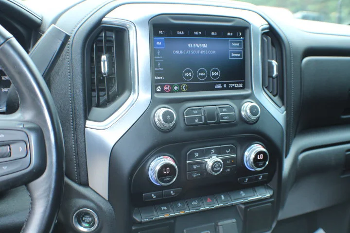 Certified Used 2021 CARDINAL RED GMC Elevation image 10